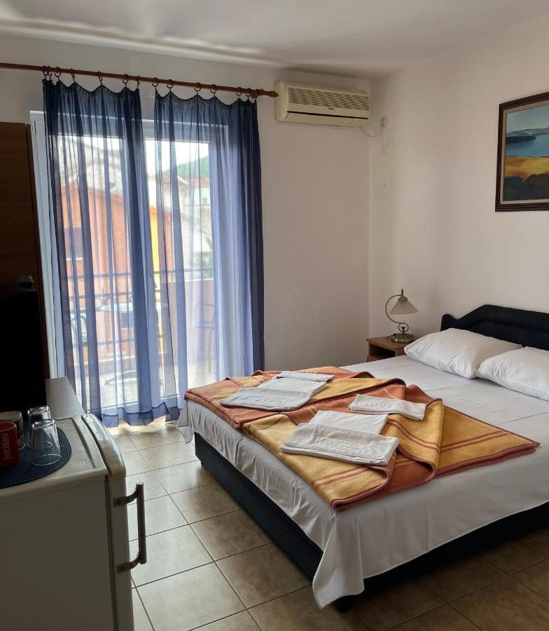 Apartmani Goran I Jelena Zec Будва Экстерьер фото