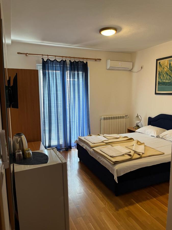 Apartmani Goran I Jelena Zec Будва Экстерьер фото