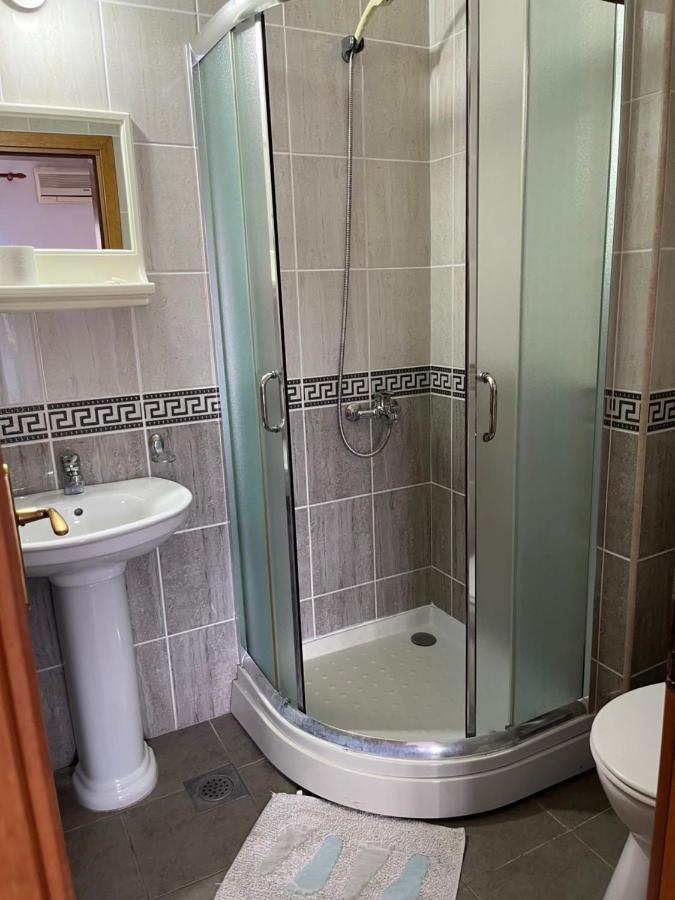 Apartmani Goran I Jelena Zec Будва Экстерьер фото